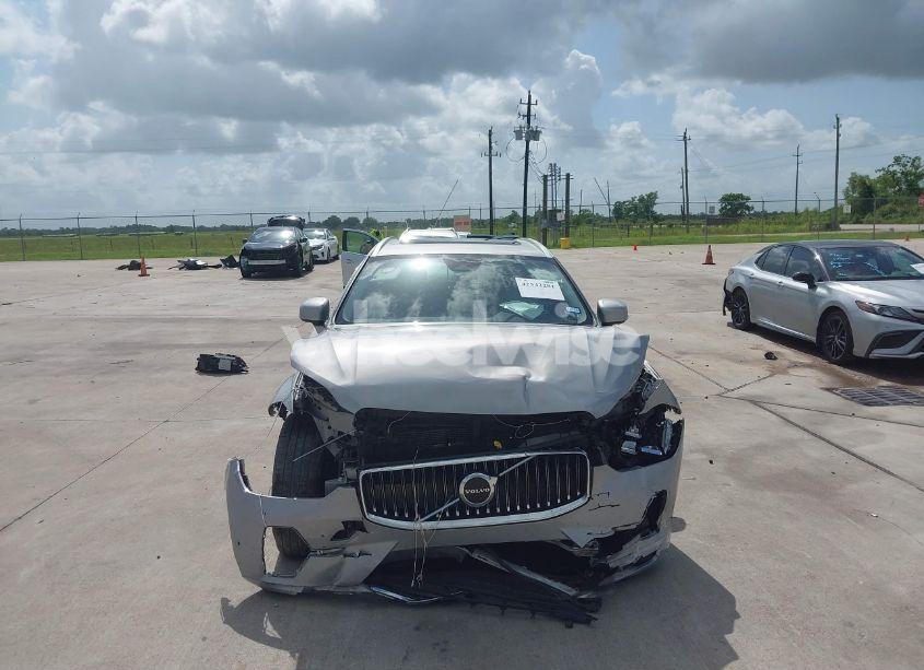 Photo 12 of 2023 Volvo Xc60 B5 PLUS BRIGHT THEME (VIN YV4L12DE2P1302404)