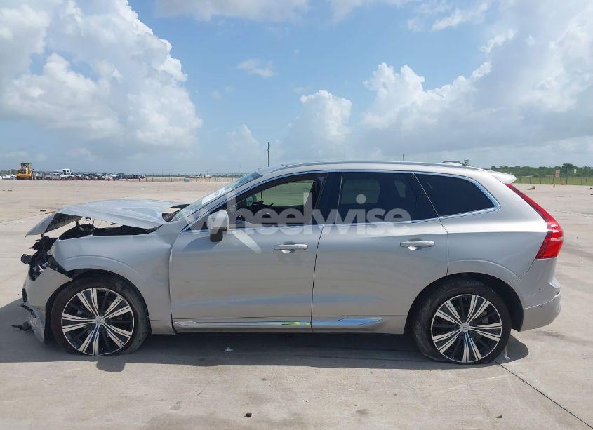 Photo 14 of 2023 Volvo Xc60 B5 PLUS BRIGHT THEME (VIN YV4L12DE2P1302404)