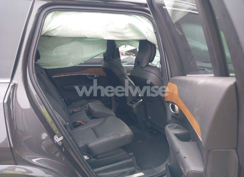 Photo 8 of 2024 Volvo Xc90 B5 PLUS BRIGHT THEME (VIN YV4L12PE1R1234921)