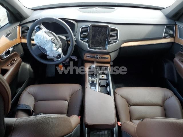 Photo 10 of 2024 VOLVO XC90 PLUS (VIN YV4L12PE5R1190843)