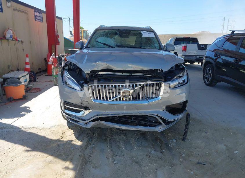 Photo 6 of 2024 Volvo Xc90 B5 CORE BRIGHT THEME (VIN YV4L12PK1R1189808)