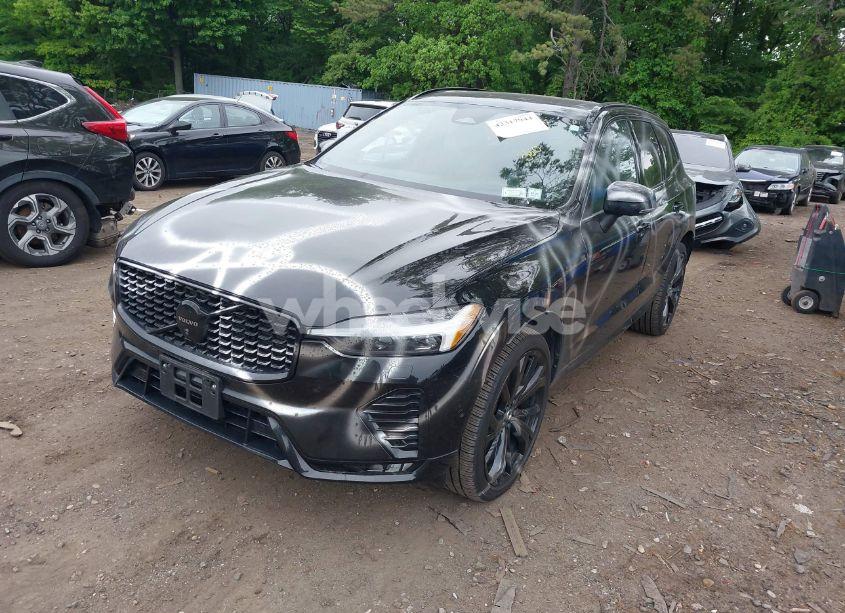 Photo 2 of 2024 Volvo Xc60 ULTIMATE BLACK EDITION (VIN YV4L12RJ6R1871815)