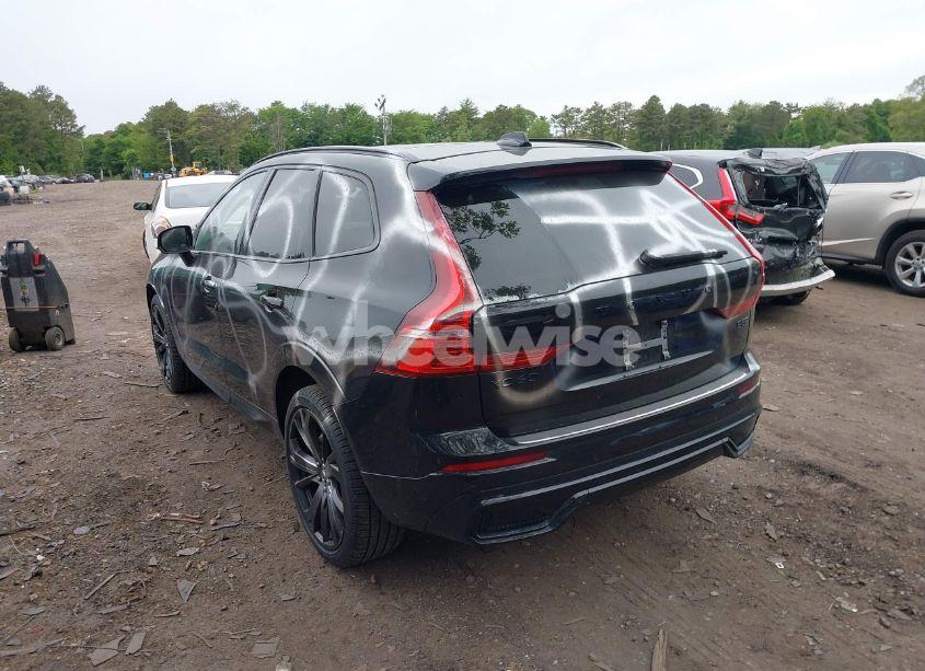 Photo 3 of 2024 Volvo Xc60 ULTIMATE BLACK EDITION (VIN YV4L12RJ6R1871815)