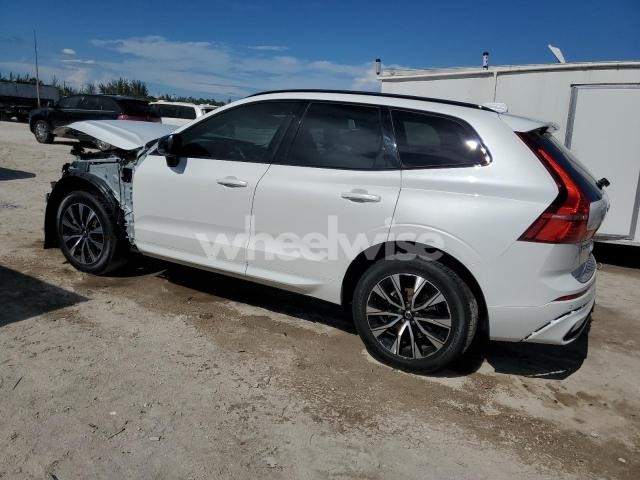 Photo 3 of 2024 VOLVO XC60 CORE N/A (VIN YV4L12RK5R1820430)