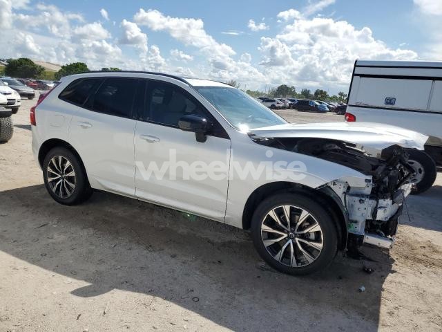 Photo 9 of 2024 VOLVO XC60 CORE N/A (VIN YV4L12RK5R1820430)