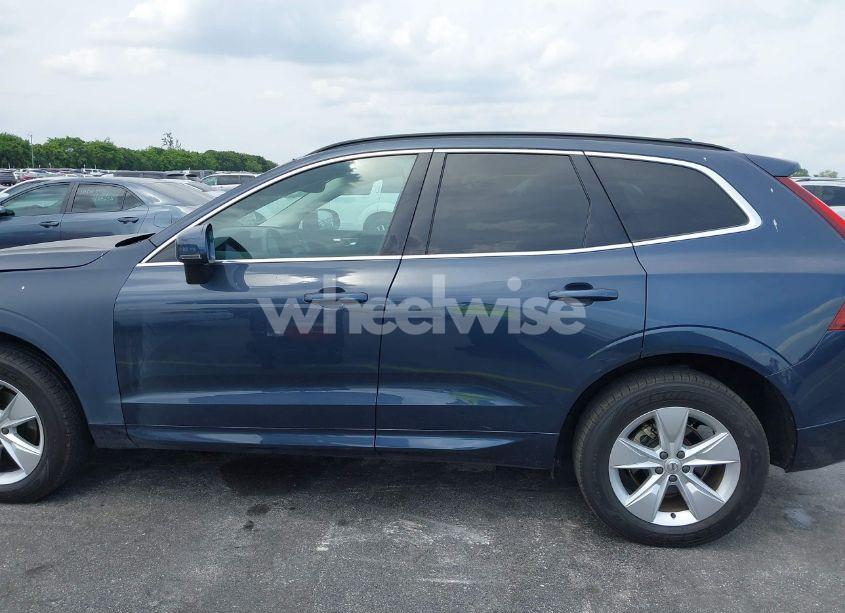 Photo 15 of 2022 Volvo Xc60 B5 MOMENTUM (VIN YV4L12RKXN1052826)
