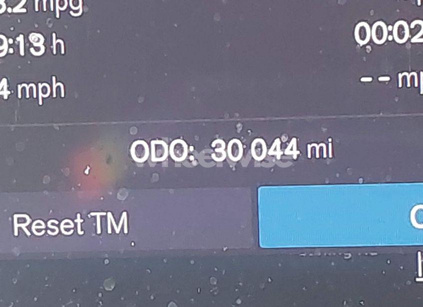 Photo 16 of 2022 Volvo Xc60 B5 MOMENTUM (VIN YV4L12RKXN1052826)