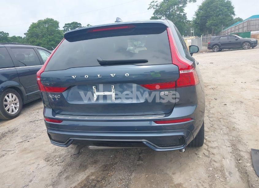 Photo 16 of 2024 Volvo Xc60 B5 PLUS DARK THEME (VIN YV4L12RL2R1777819)