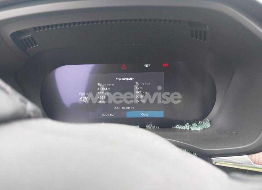 Photo 7 of 2024 Volvo Xc60 B5 PLUS DARK THEME (VIN YV4L12RL2R1777819)