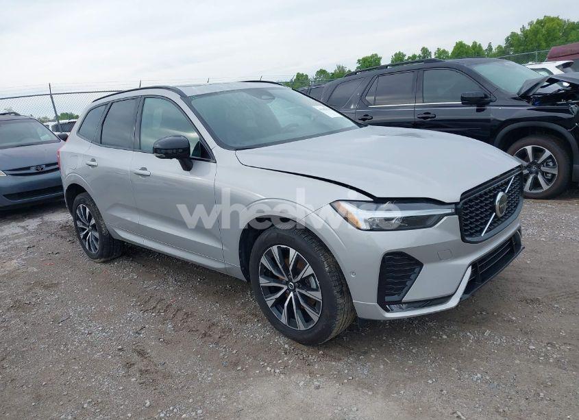 2024 Volvo Xc60 B5 PLUS DARK THEME (VIN YV4L12RL5R1885058) main photo