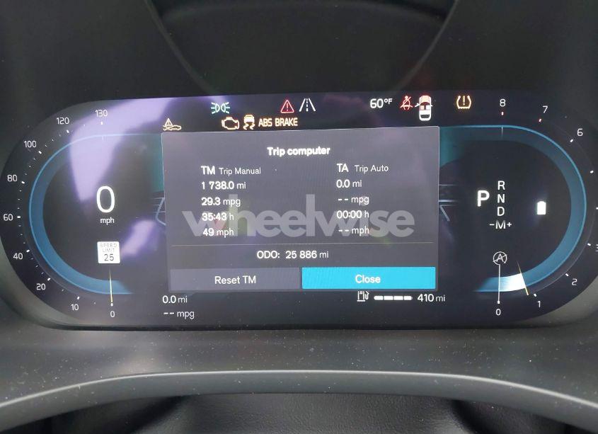 Photo 7 of 2024 Volvo Xc60 B5 PLUS DARK THEME (VIN YV4L12RL5R1885058)