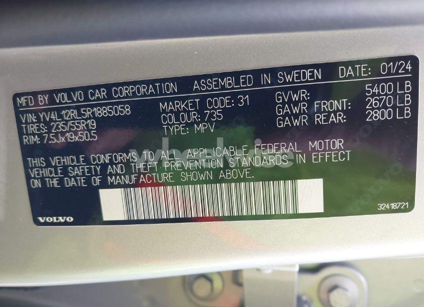 Photo 9 of 2024 Volvo Xc60 B5 PLUS DARK THEME (VIN YV4L12RL5R1885058)