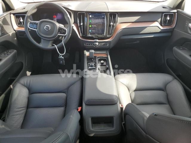2024 VOLVO XC60 PLUS (VIN YV4L12RL6R1750641) main photo