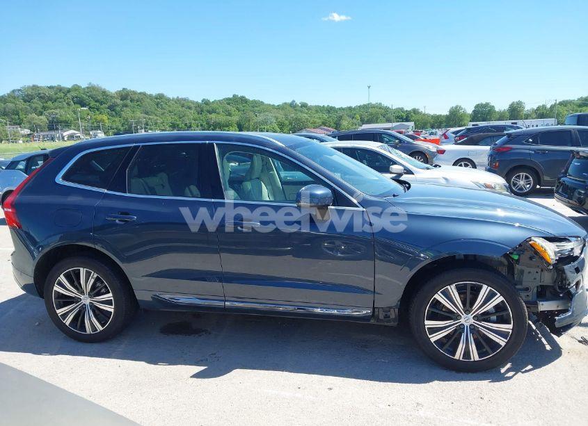 Photo 13 of 2022 Volvo Xc60 B5 INSCRIPTION (VIN YV4L12RL9N1002850)