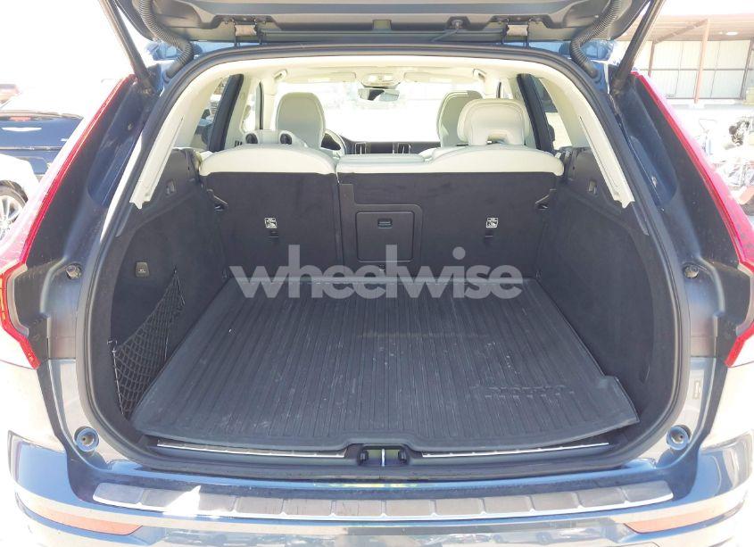 Photo 17 of 2022 Volvo Xc60 B5 INSCRIPTION (VIN YV4L12RL9N1002850)