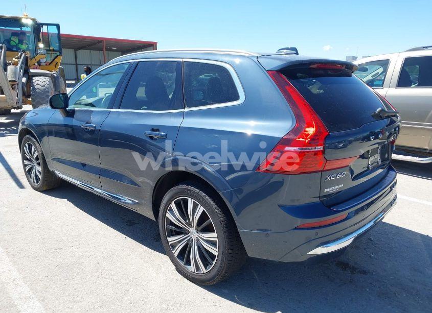 Photo 3 of 2022 Volvo Xc60 B5 INSCRIPTION (VIN YV4L12RL9N1002850)