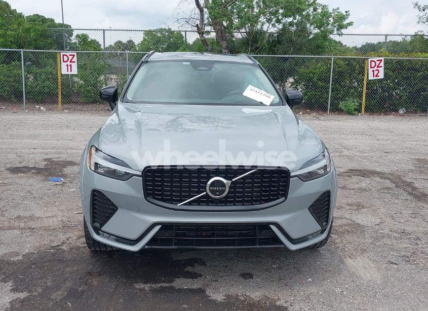 Photo 12 of 2024 Volvo Xc60 B5 ULTIMATE DARK THEME (VIN YV4L12RM0R1719376)