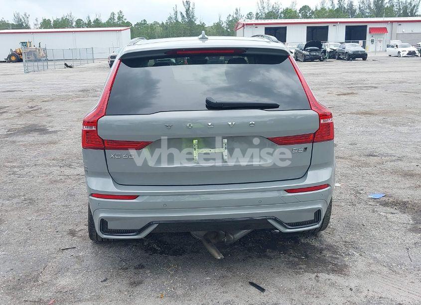 Photo 16 of 2024 Volvo Xc60 B5 ULTIMATE DARK THEME (VIN YV4L12RM0R1719376)