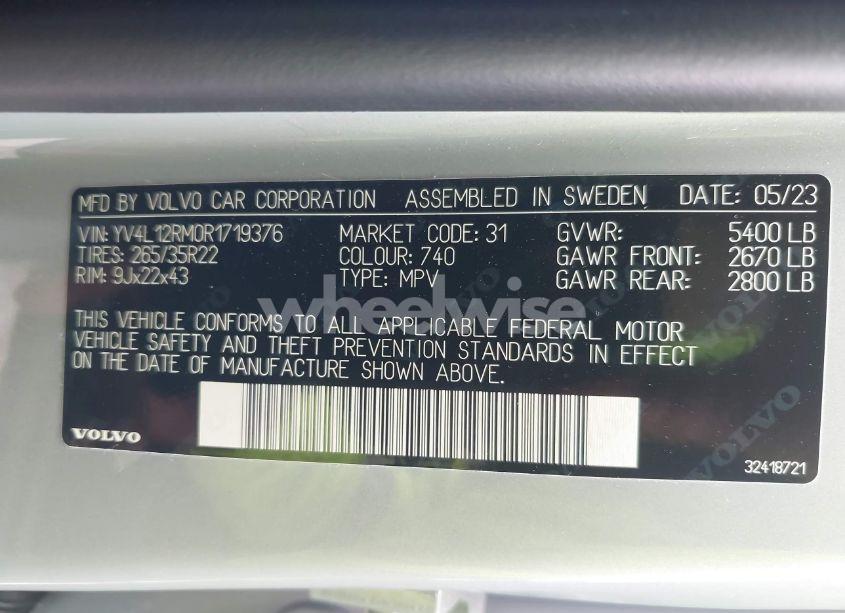 Photo 9 of 2024 Volvo Xc60 B5 ULTIMATE DARK THEME (VIN YV4L12RM0R1719376)