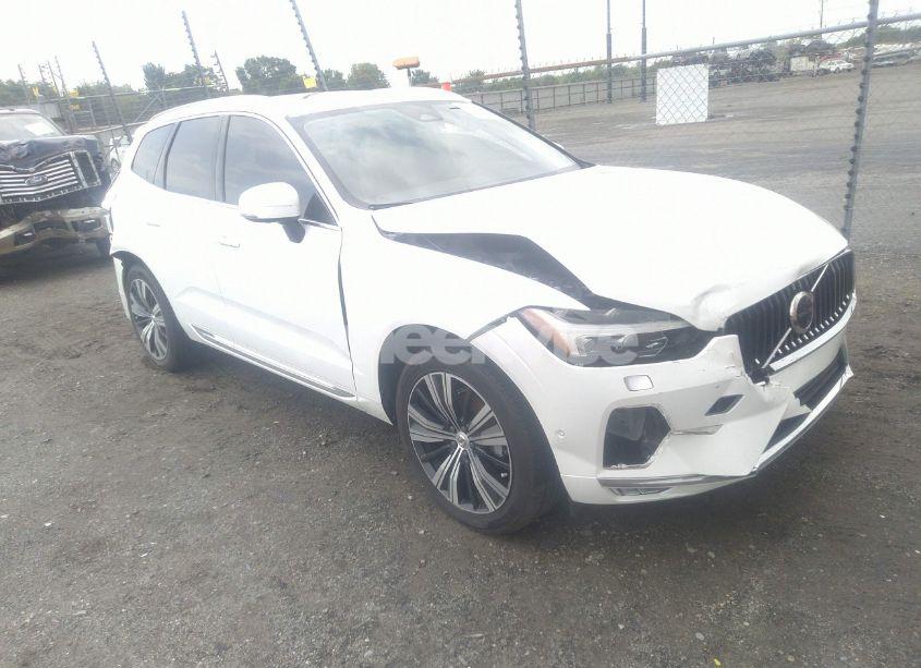2023 Volvo Xc60 B5 PLUS BRIGHT THEME (VIN YV4L12RN1P1205347) main photo