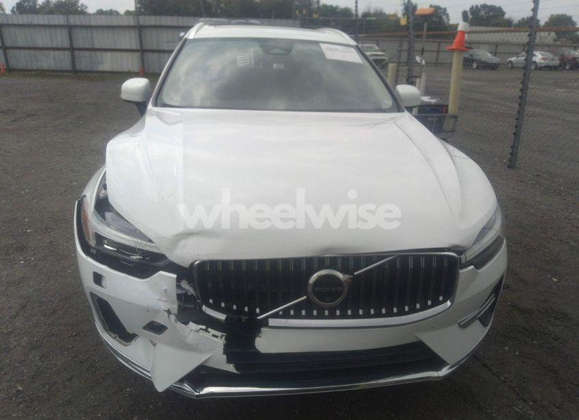 Photo 12 of 2023 Volvo Xc60 B5 PLUS BRIGHT THEME (VIN YV4L12RN1P1205347)