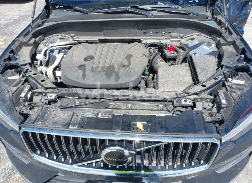 Photo 10 of 2023 Volvo Xc60 B5 PLUS BRIGHT THEME (VIN YV4L12RN1P1384974)