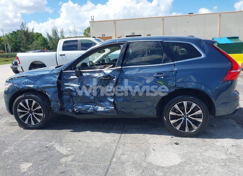 Photo 14 of 2023 Volvo Xc60 B5 PLUS BRIGHT THEME (VIN YV4L12RN1P1384974)