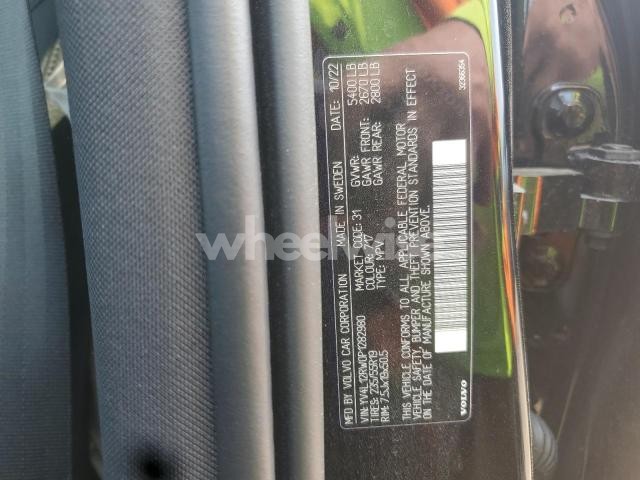 Photo 2 of 2023 VOLVO XC60 PLUS (VIN YV4L12RW0P1282980)