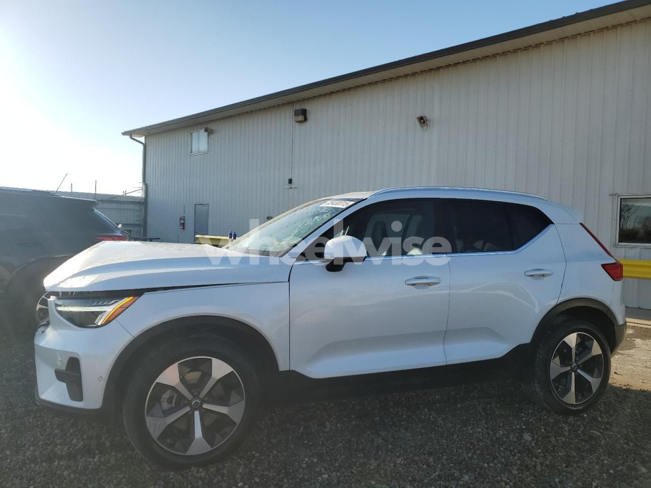 2025 VOLVO XC40 PLUS (VIN YV4L12UE5S2481380) main photo