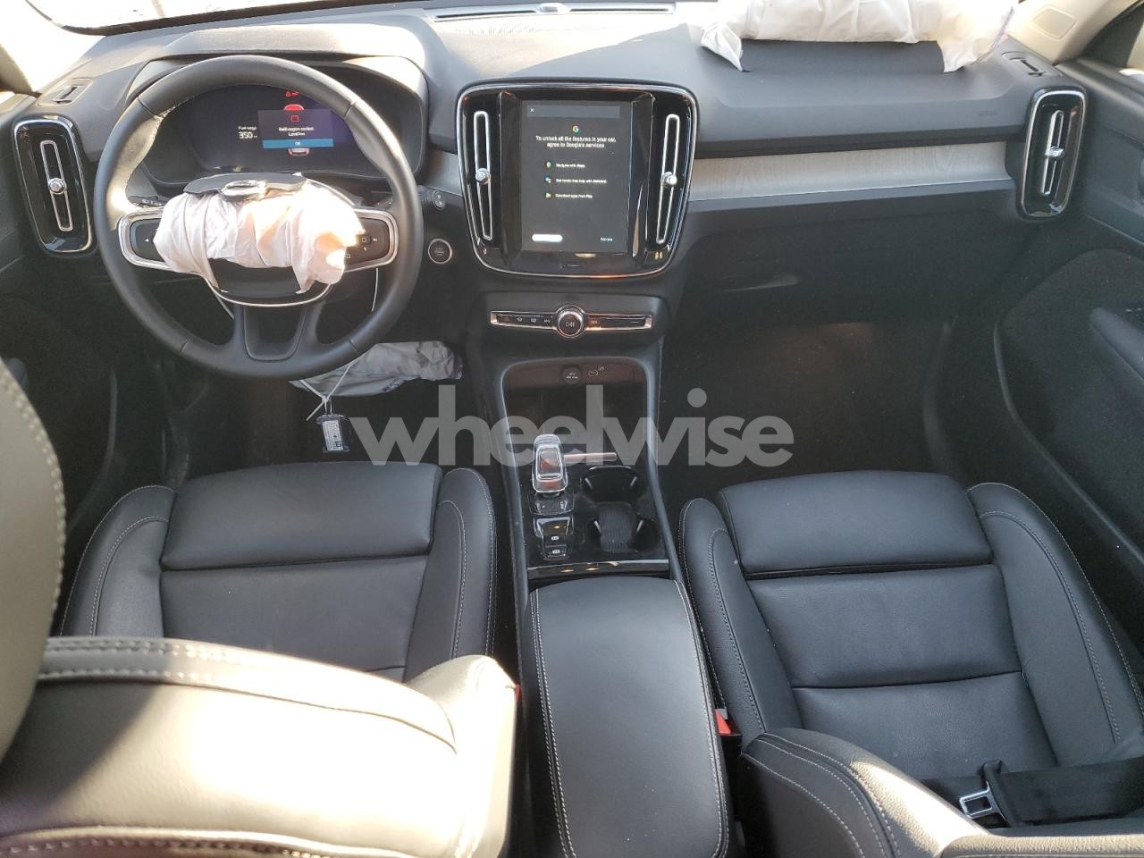 Photo 8 of 2025 VOLVO XC40 PLUS (VIN YV4L12UE5S2481380)