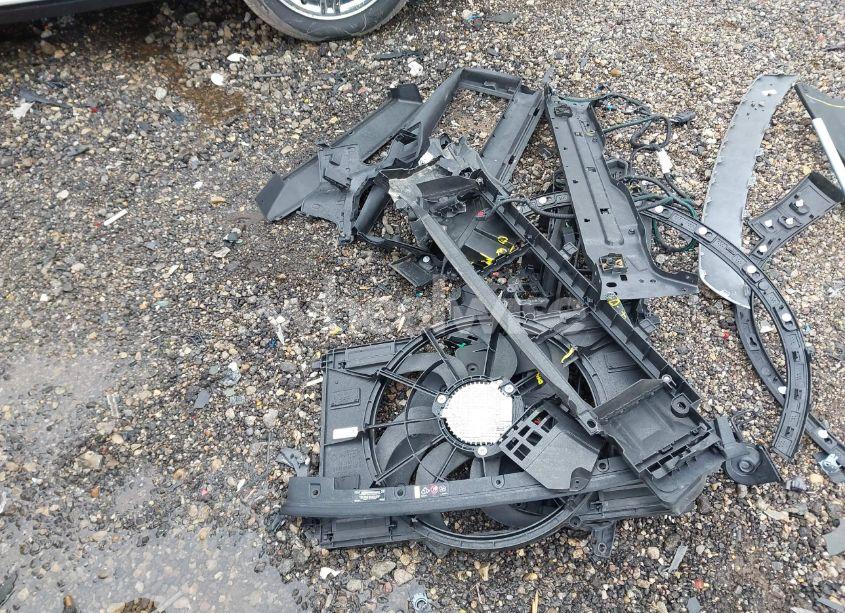 Photo 20 of 2024 Volvo Xc40 B5 PLUS BRIGHT THEME (VIN YV4L12UEXR2202130)