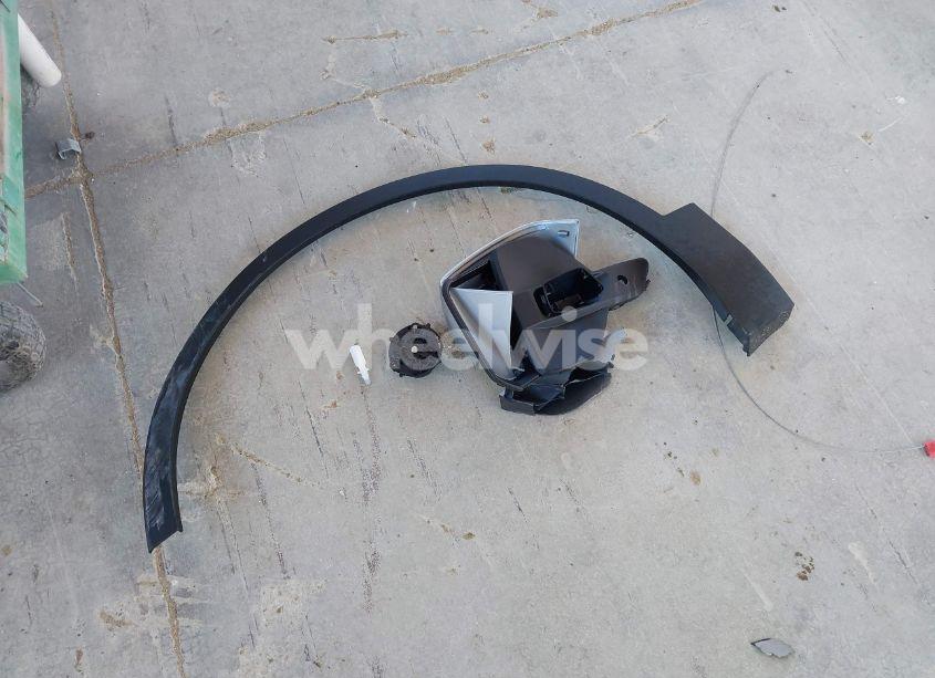 Photo 12 of 2025 Volvo Xc40 B5 ULTRA BRIGHT THEME (VIN YV4L12UF6S2560078)