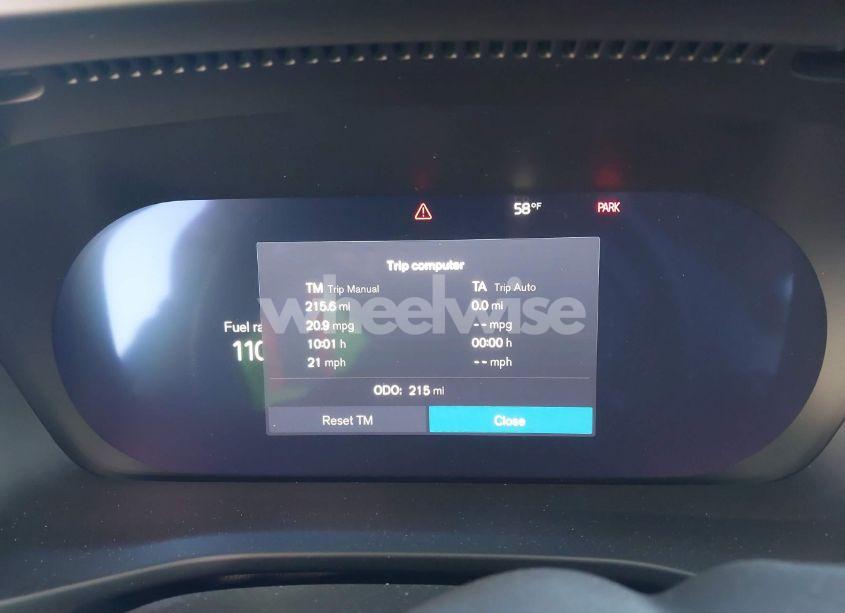 Photo 7 of 2025 Volvo Xc40 B5 ULTRA BRIGHT THEME (VIN YV4L12UF6S2560078)