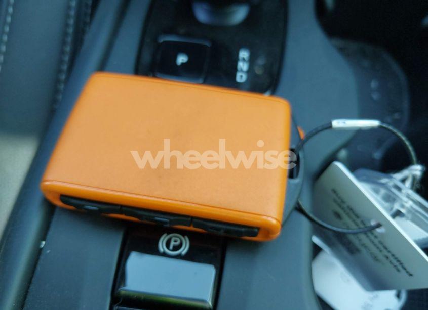 Photo 11 of 2025 Volvo Xc40 B5 CORE BRIGHT THEME (VIN YV4L12UJ1S2557593)