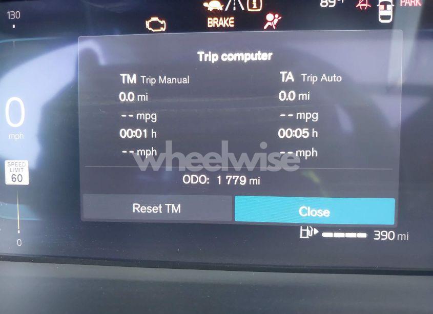 Photo 15 of 2025 Volvo Xc40 B5 CORE BRIGHT THEME (VIN YV4L12UJ1S2557593)