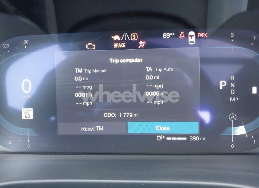 Photo 7 of 2025 Volvo Xc40 B5 CORE BRIGHT THEME (VIN YV4L12UJ1S2557593)