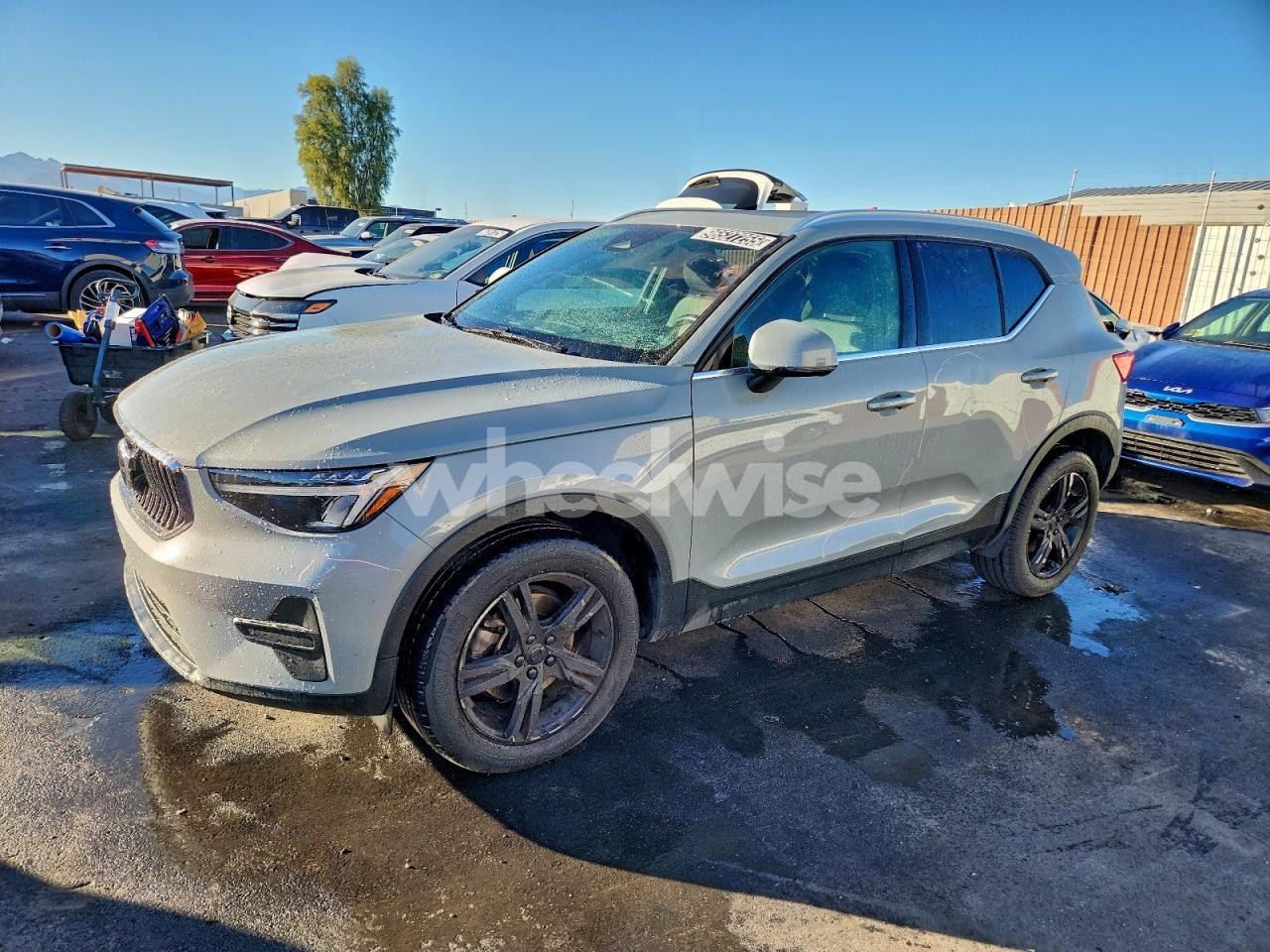 2024 VOLVO XC40 CORE (VIN YV4L12UK3R2343868) main photo