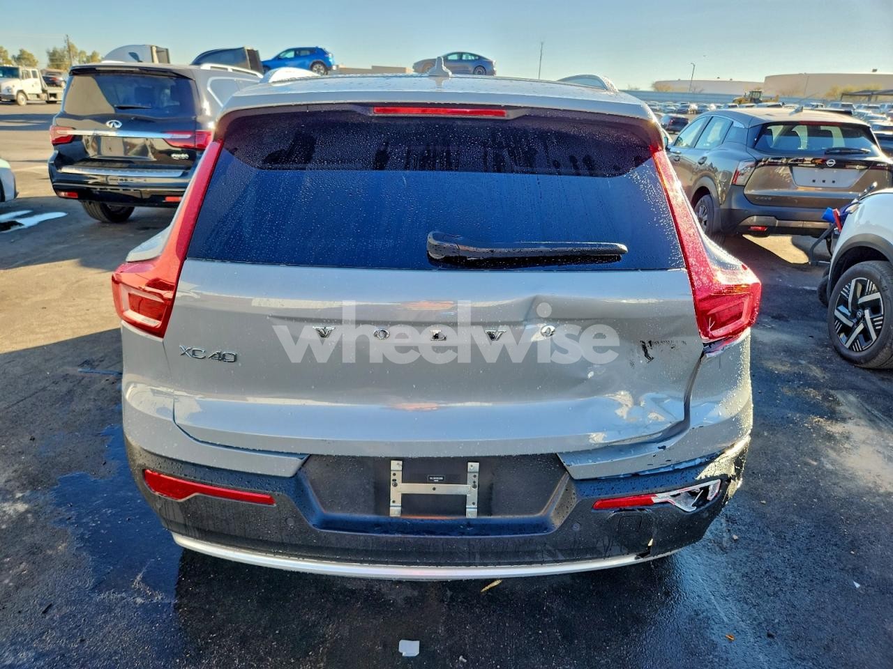 Photo 6 of 2024 VOLVO XC40 CORE (VIN YV4L12UK3R2343868)