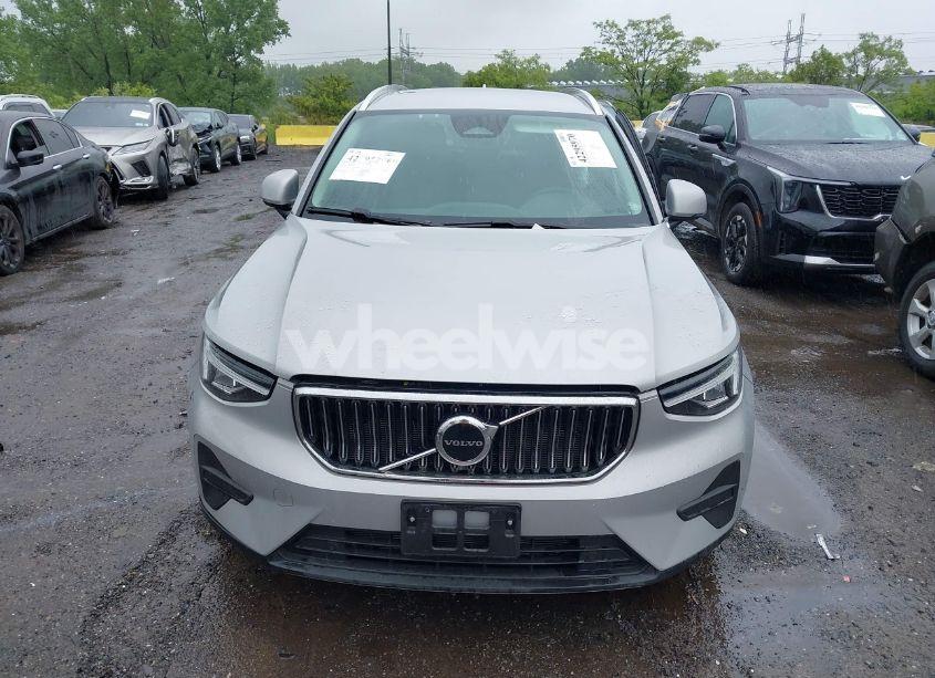Photo 12 of 2024 Volvo Xc40 B5 CORE BRIGHT THEME (VIN YV4L12UK9R2311071)
