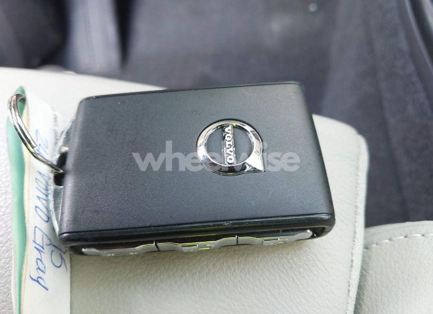 Photo 11 of 2024 Volvo Xc40 B5 PLUS DARK THEME (VIN YV4L12ULXR2293107)