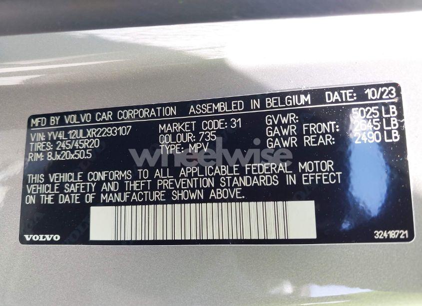 Photo 9 of 2024 Volvo Xc40 B5 PLUS DARK THEME (VIN YV4L12ULXR2293107)