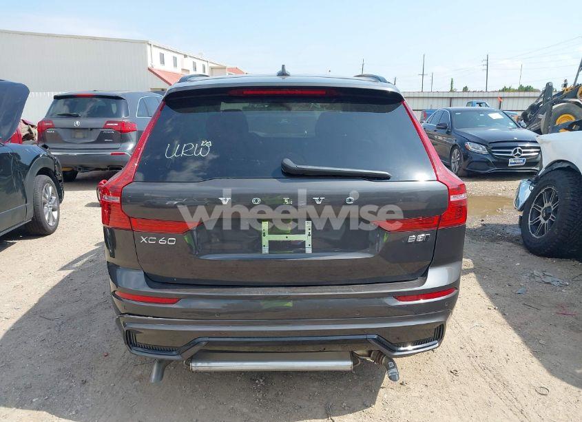 Photo 16 of 2025 Volvo Xc60 B5 PLUS (VIN YV4M12RC0S1172417)