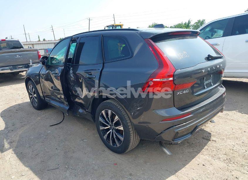 Photo 3 of 2025 Volvo Xc60 B5 PLUS (VIN YV4M12RC0S1172417)