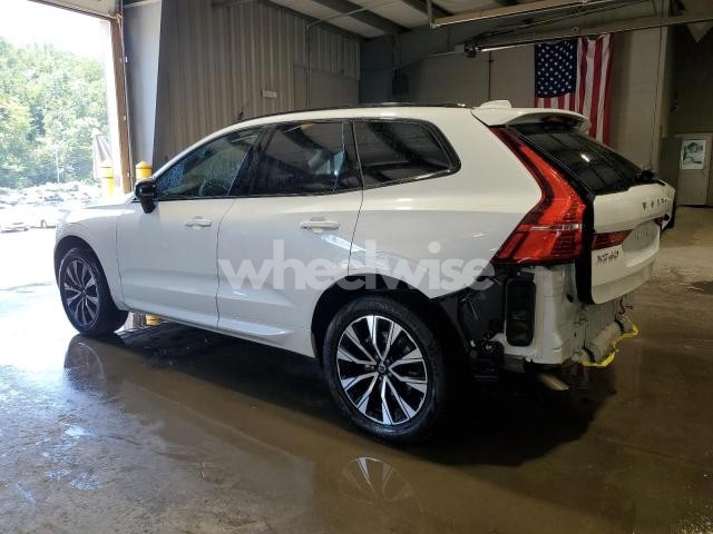 Photo 11 of 2025 VOLVO XC60 PLUS (VIN YV4M12RC4S1184389)