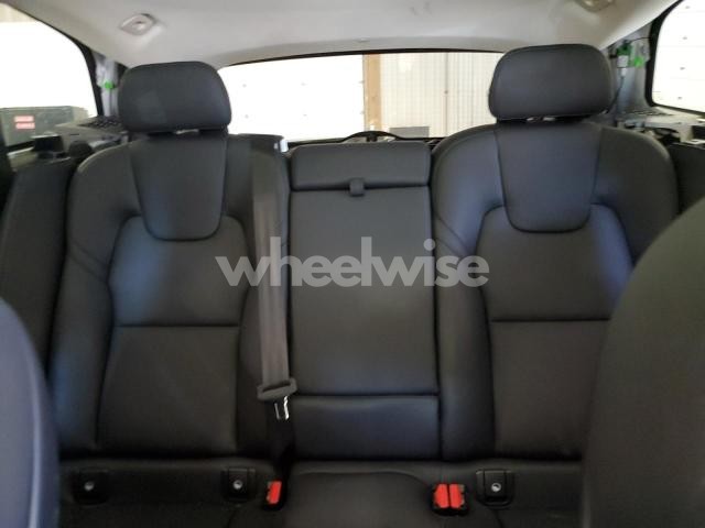 Photo 12 of 2025 VOLVO XC60 PLUS (VIN YV4M12RC4S1184389)