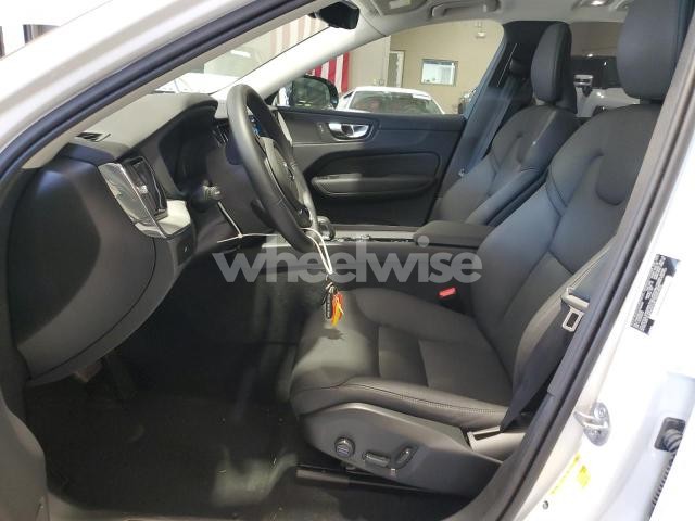 Photo 2 of 2025 VOLVO XC60 PLUS (VIN YV4M12RC4S1184389)
