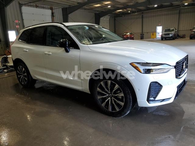 Photo 4 of 2025 VOLVO XC60 PLUS (VIN YV4M12RC4S1184389)