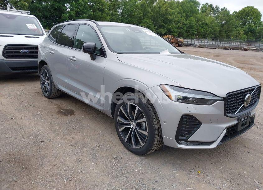 2025 Volvo Xc60 B5 PLUS (VIN YV4M12RC5S1149246) main photo