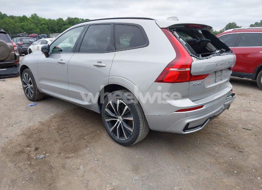 Photo 3 of 2025 Volvo Xc60 B5 PLUS (VIN YV4M12RC5S1149246)