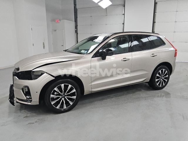 Photo 6 of 2025 VOLVO XC60 PLUS (VIN YV4M12RC6S1092944)